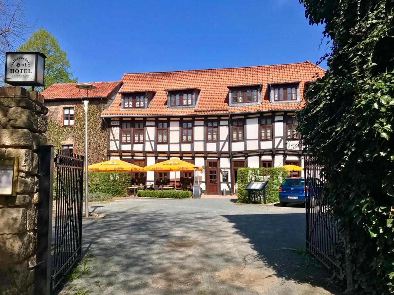Hotel Halberstaedter Hof à Halberstadt Extérieur photo